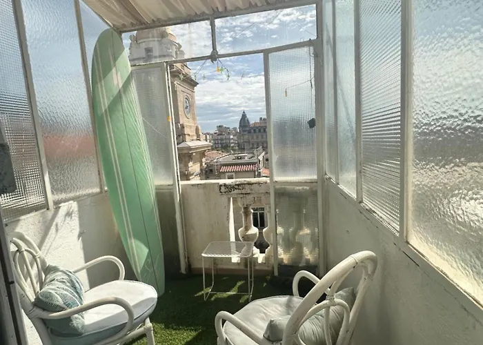Les Terrasses, Charme Et Authenticité En Hyper Centre De Toulon, Idéal Pour Un Romantique Ou Escapade Urbaine Appartement *